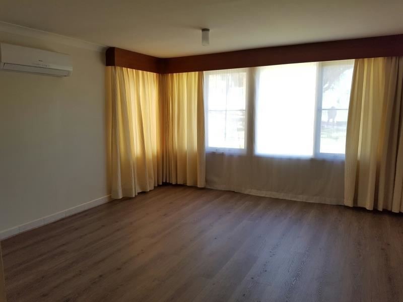 63 Manooka Cres, Bradbury NSW 2560