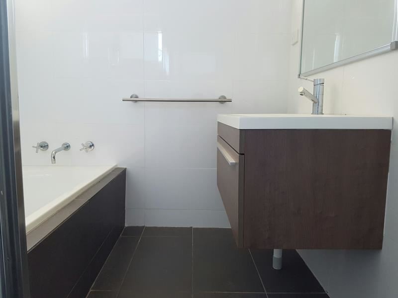 63 Manooka Cres, Bradbury NSW 2560