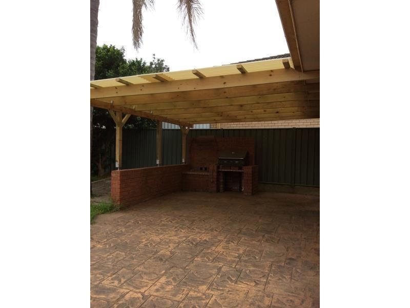 18 Ardrossan Cresent, St Andrews NSW 2566