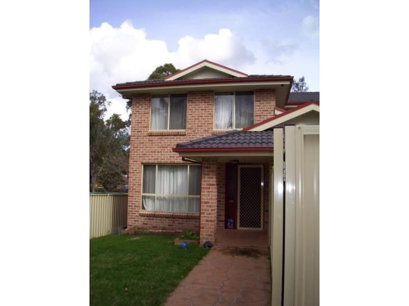 3/44 MALACHITE DRIVE, Eagle Vale NSW 2558
