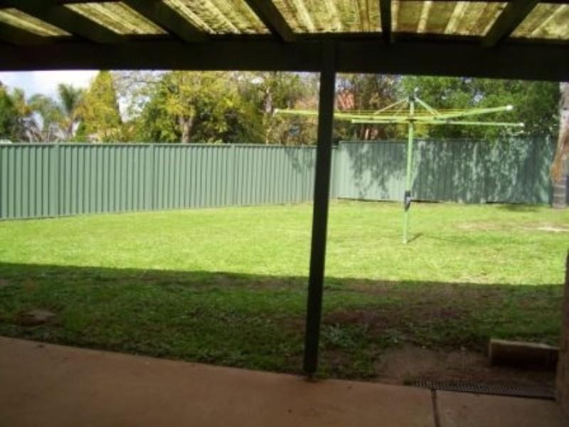 3 Capulet Place, Rosemeadow NSW 2560