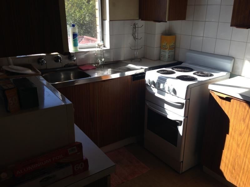6/34 Moore St, Campbelltown NSW 2560