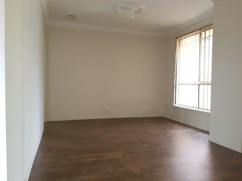 21 Englorie Park Drive, Englorie Park NSW 2560