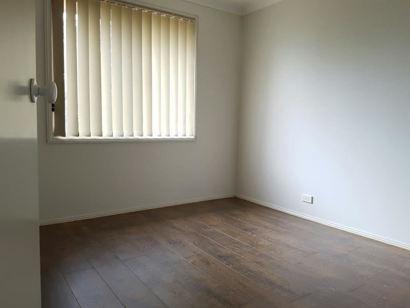 21 Englorie Park Drive, Englorie Park NSW 2560