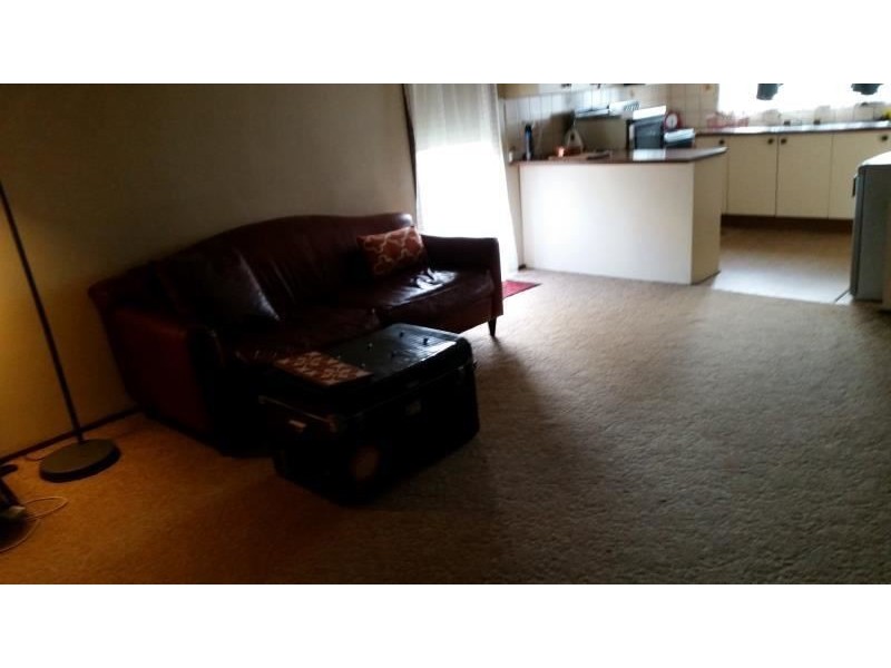 1/77 Waminda Avenue, Campbelltown NSW 2560