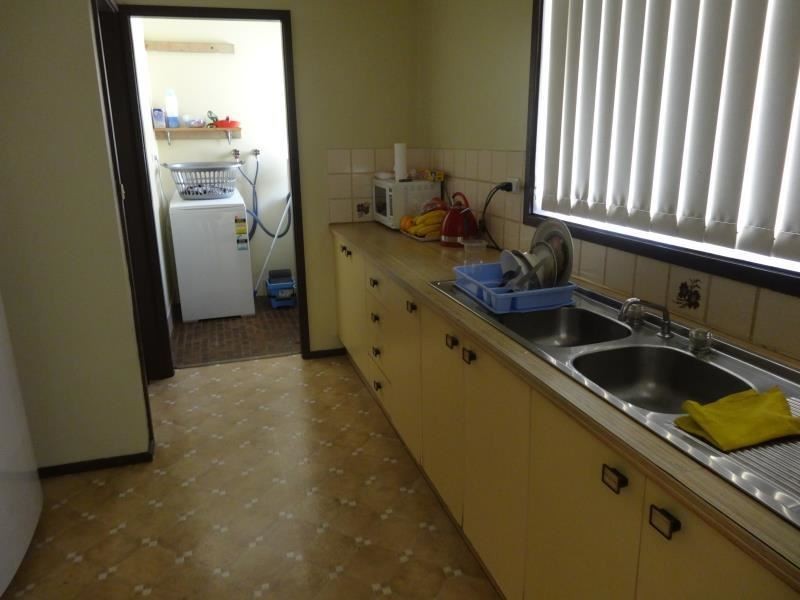 1/77 Waminda Avenue, Campbelltown NSW 2560