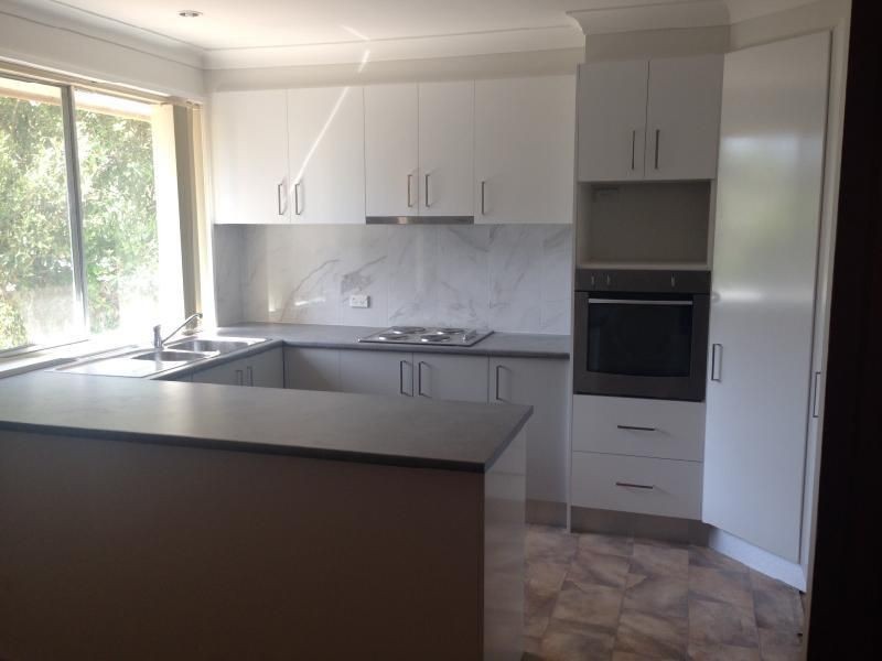 156 CAMPBELLFIELD AVE, Bradbury NSW 2560