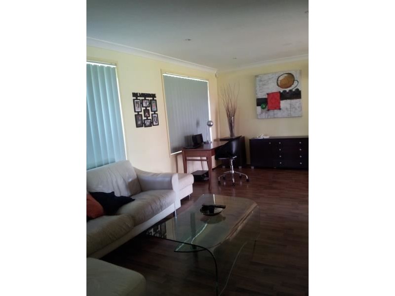 2 Woylie Place, St Helens Park NSW 2560
