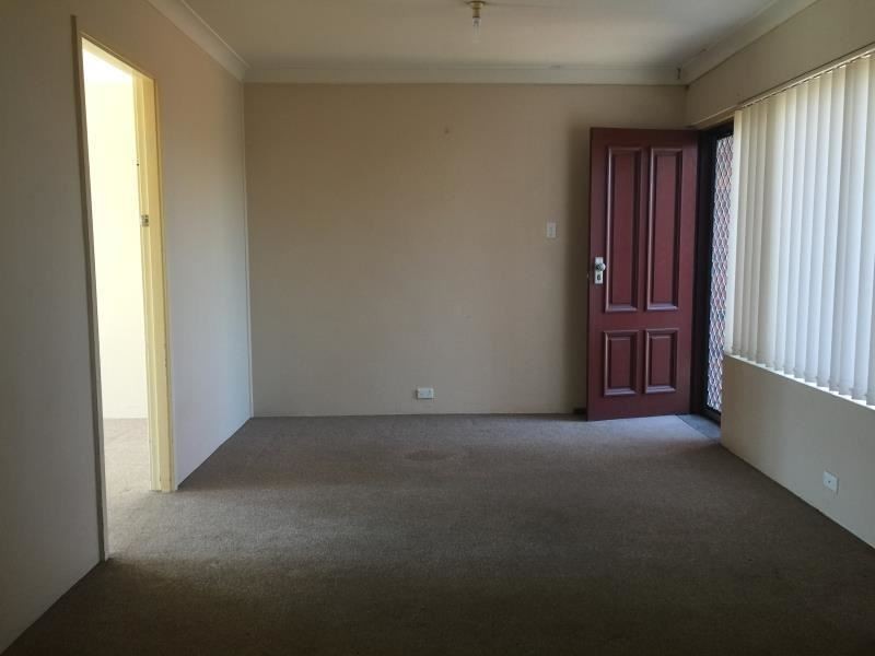 1/91 Waminda Avenue, Campbelltown NSW 2560