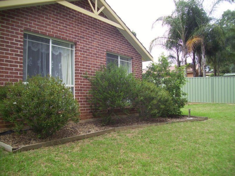 63 Tourmaline Street, Eagle Vale NSW 2558