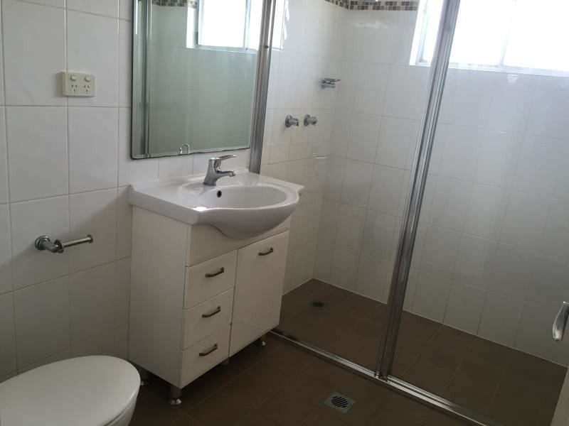 3 Dolomite Place, Eagle Vale NSW 2558