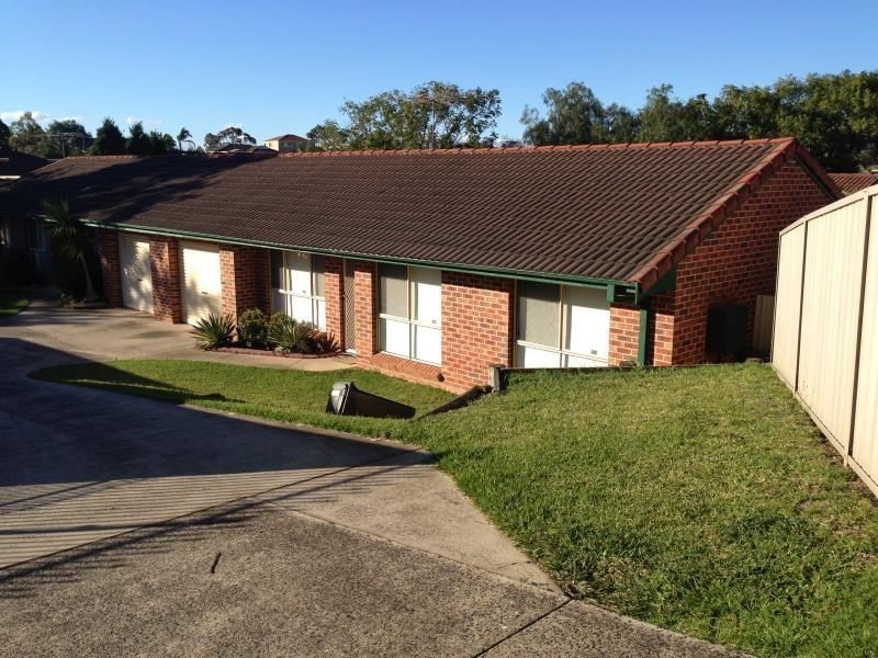 2/47 FRONTIGNAN STREET, Eagle Vale NSW 2558