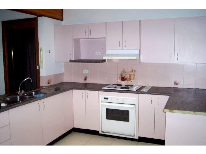 71 Bradbury Avenue, Campbelltown NSW 2560