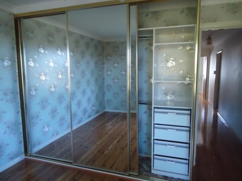 17 Randolph Ave, Campbelltown NSW 2560