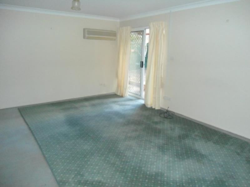 42 Holborn St Ambarvale, Ambarvale NSW 2560