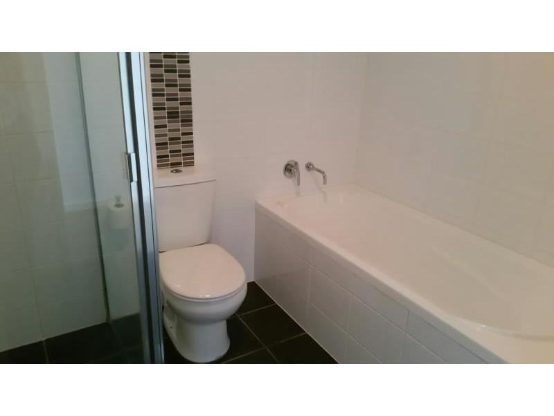 23/31-35 Chamberlain St, Campbelltown NSW 2560