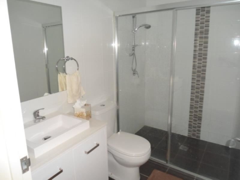 16/31-35 Chamberlain St, Campbelltown NSW 2560