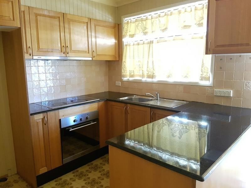 3 Wyatt Place, Leumeah NSW 2560