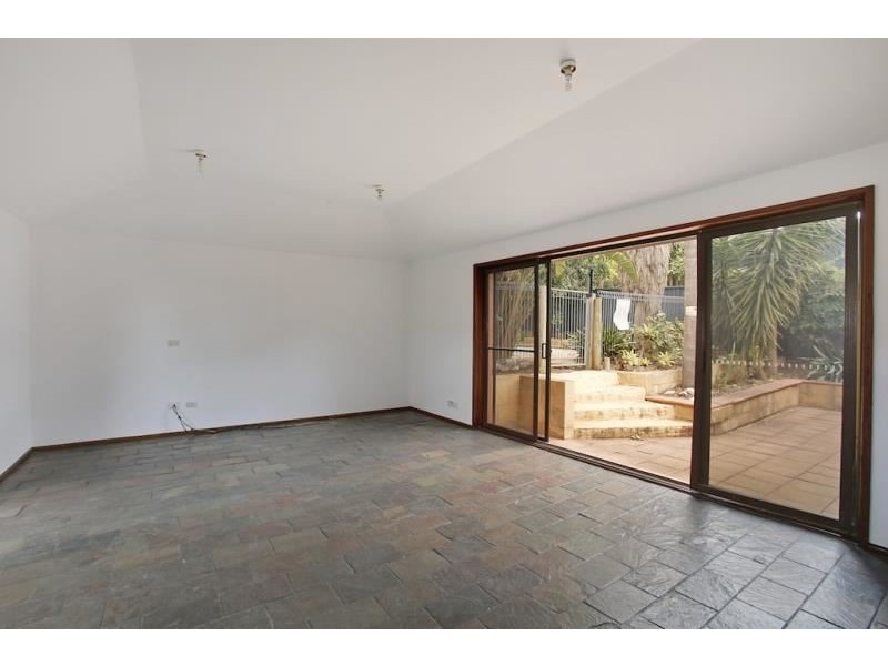 25 Spitfire Drive, Raby NSW 2566