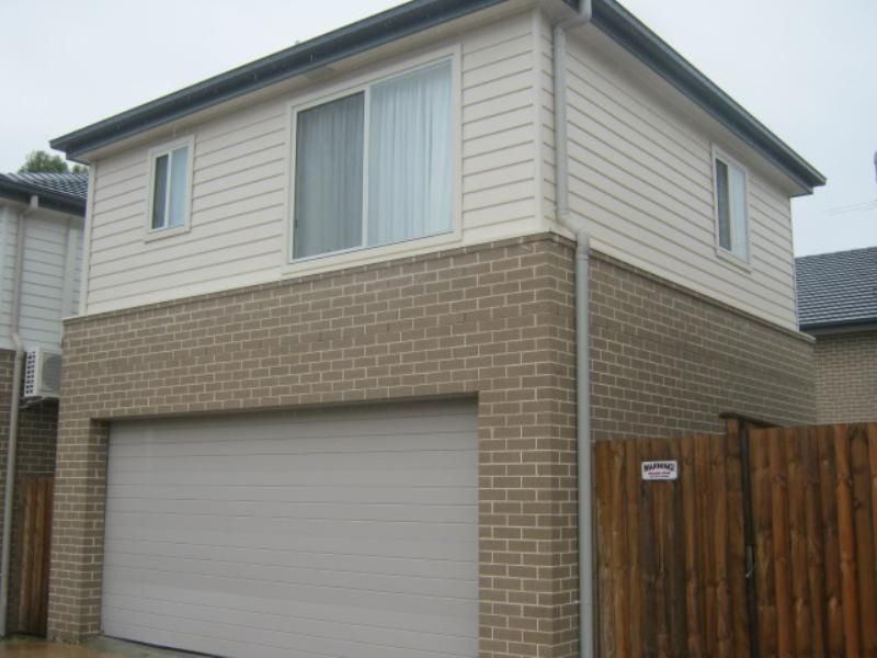 6A Hidcote St, Campbelltown NSW 2560