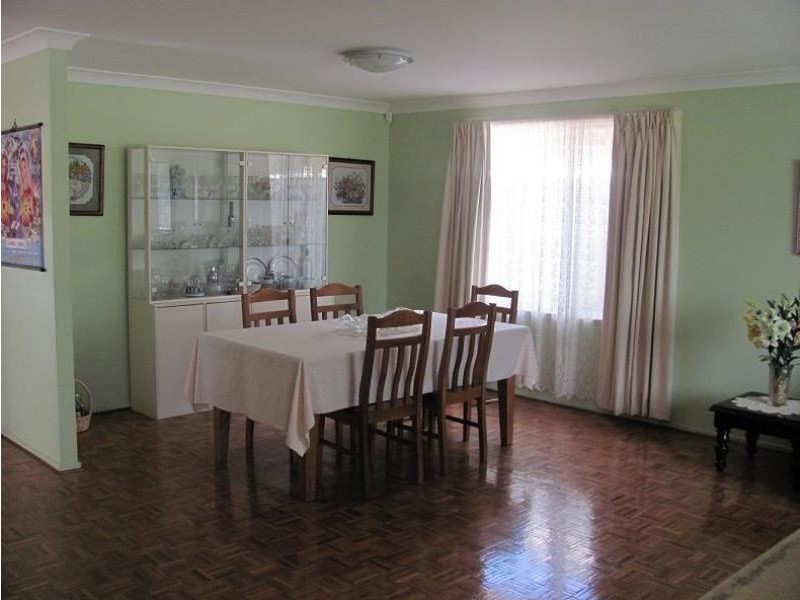 16 Chester Road, Ingleburn NSW 2565