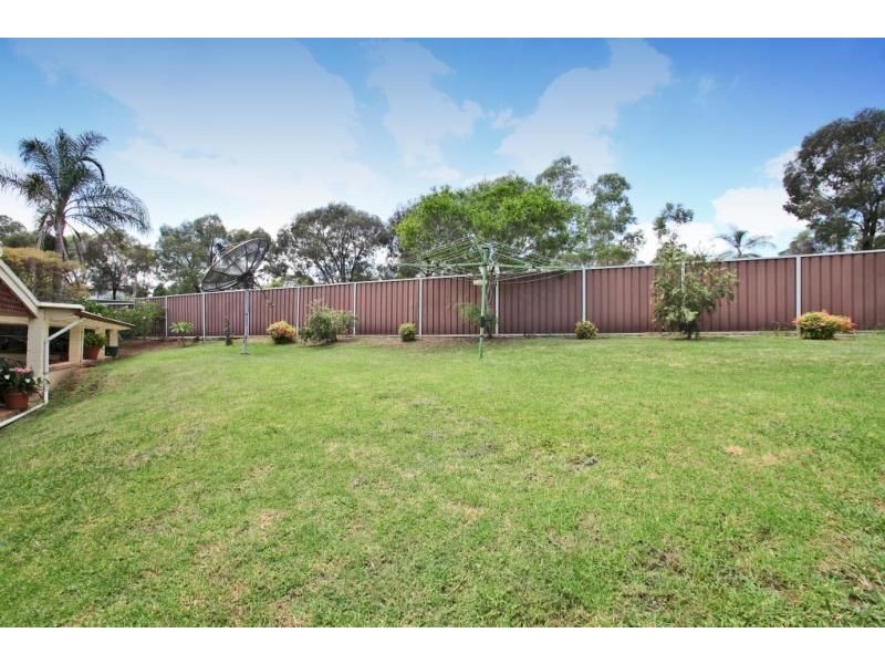 51 DIAMONTINA AVENUE, Kearns NSW 2558