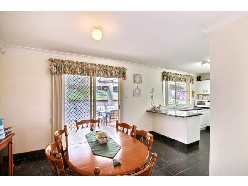 51 DIAMONTINA AVENUE, Kearns NSW 2558