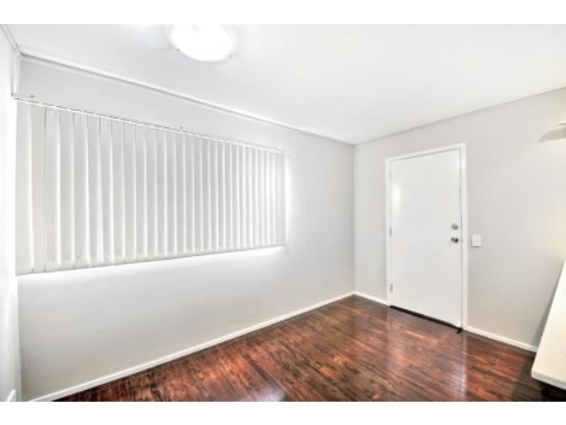 14 Greenoaks Ave, Bradbury NSW 2560
