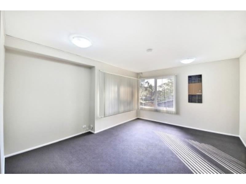 14 Greenoaks Ave, Bradbury NSW 2560