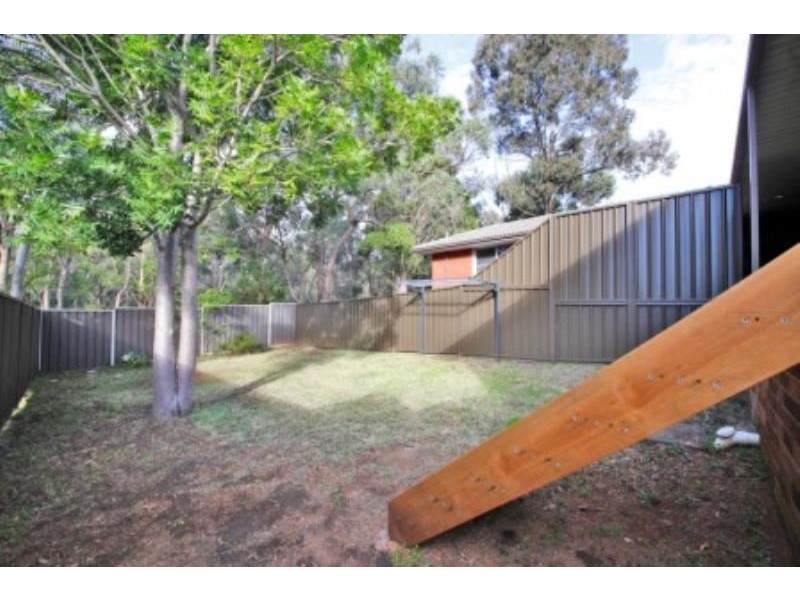 14 Greenoaks Ave, Bradbury NSW 2560