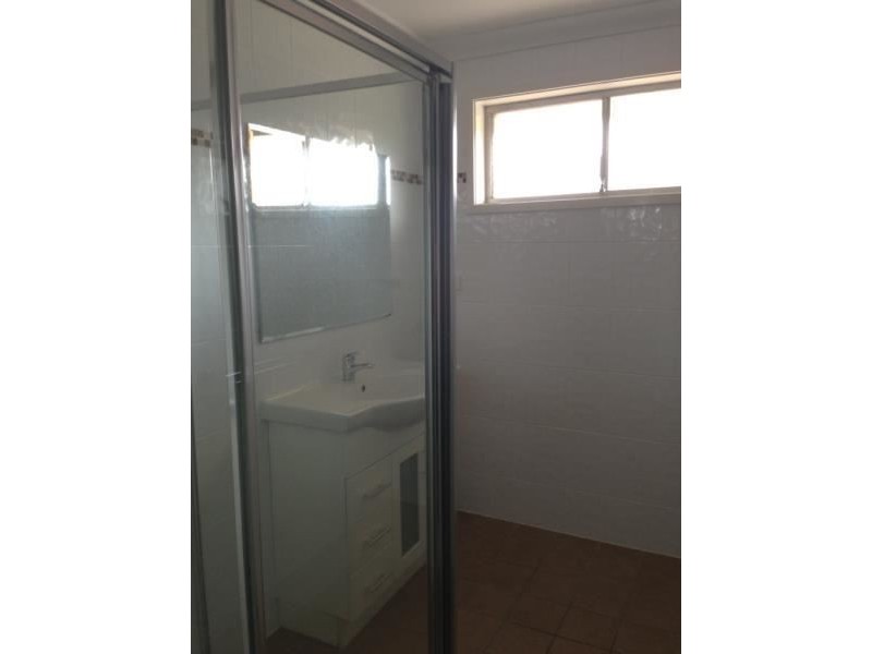 11 Loddon Crescent, Campbelltown NSW 2560