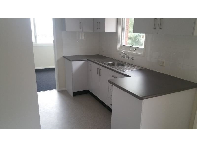 1/2 Oberon Rd, Ruse NSW 2560