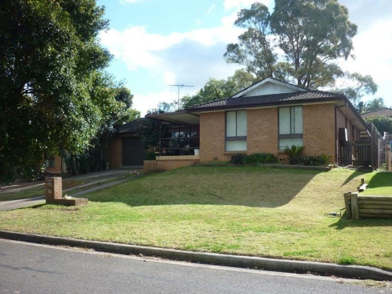 13 Cochrane Street, Minto NSW 2566