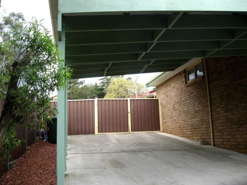 15 PEGGOTTY AVENUE, Ambarvale NSW 2560