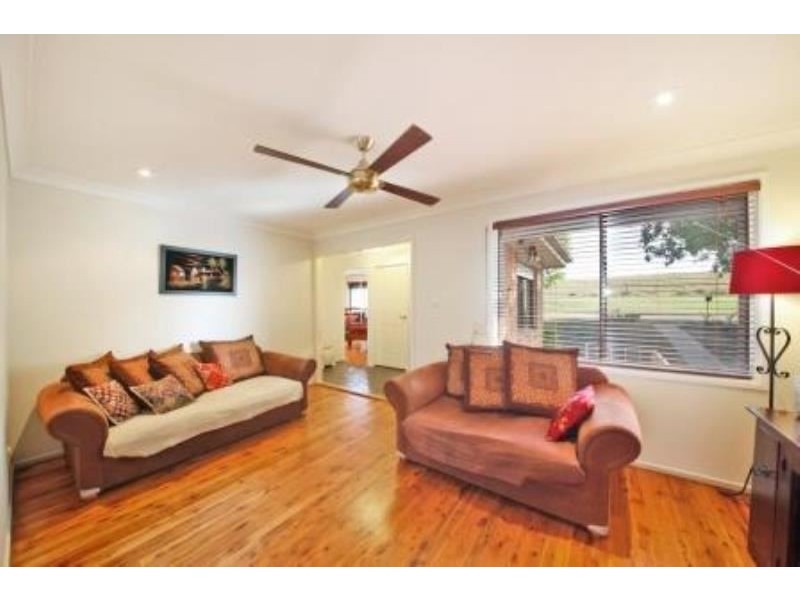 112 MINCHINBURY TERRACE, Eschol Park NSW 2558