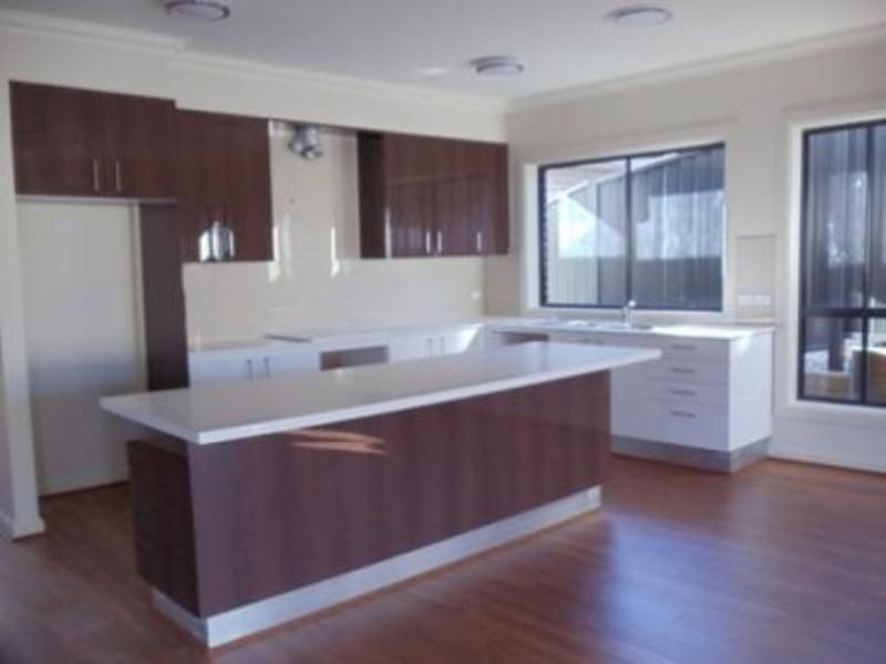 5 NEIL PLACE, Oran Park NSW 2570