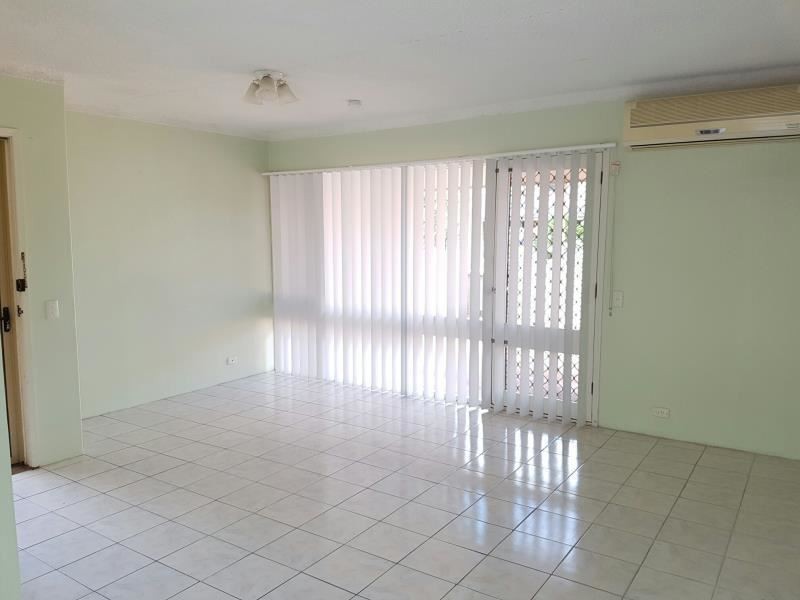 3/42 Woodhouse Drive, Ambarvale NSW 2560
