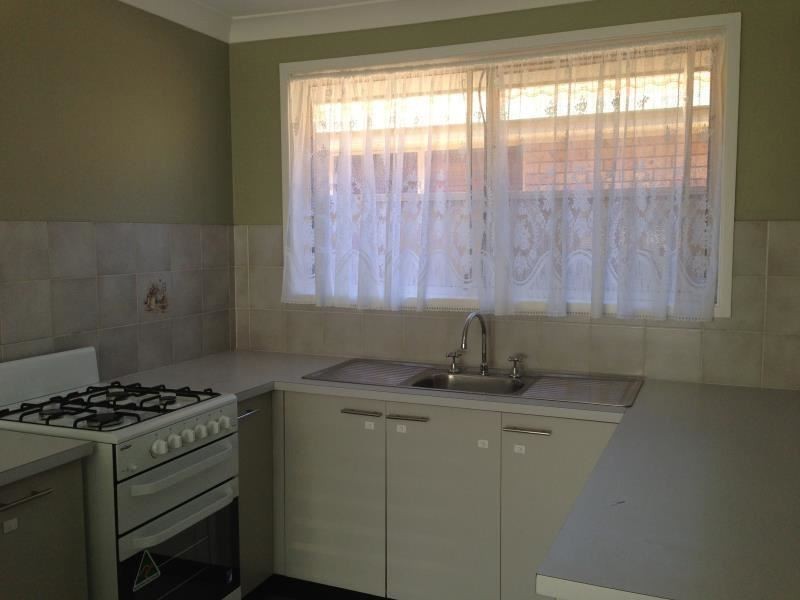 1/40 Francisco Crescent, Rosemeadow NSW 2560