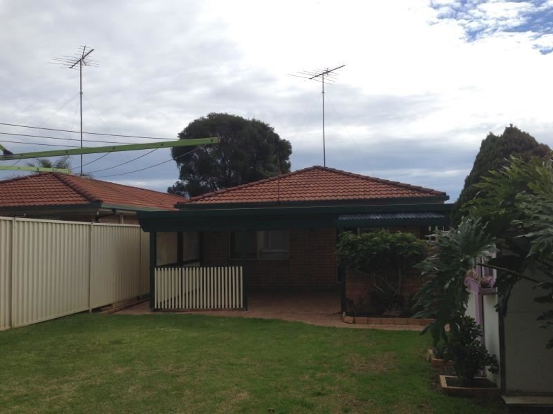 1/40 Francisco Crescent, Rosemeadow NSW 2560