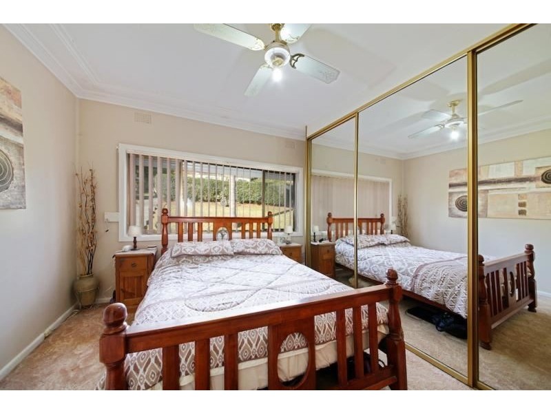 25 Grandview Drive, Campbelltown NSW 2560