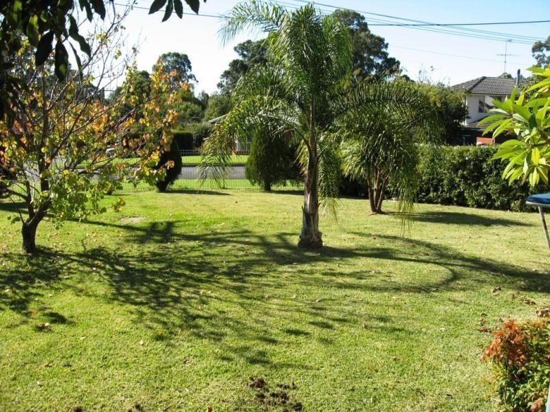 24 Richard Ave, Campbelltown NSW 2560