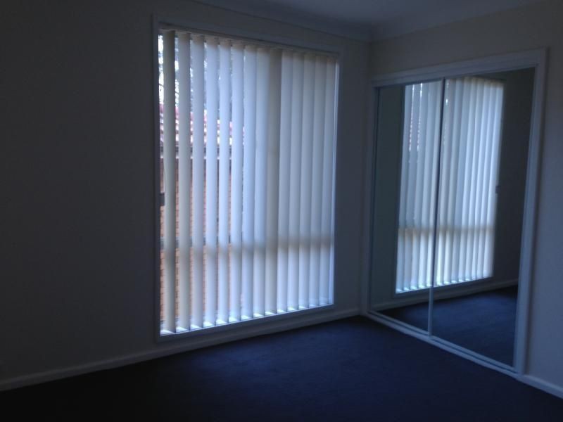 3 Uther Ave, Bradbury NSW 2560