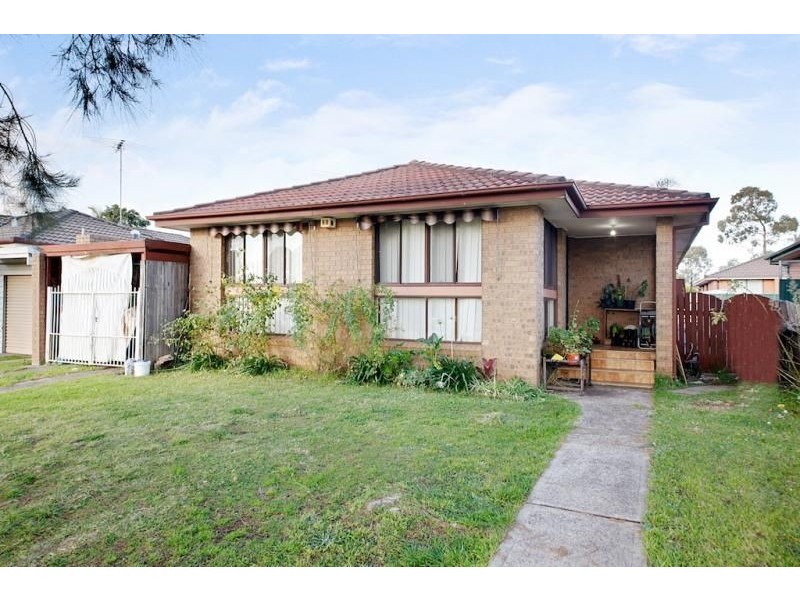 247 COPPERFIELD DRIVE, Rosemeadow NSW 2560