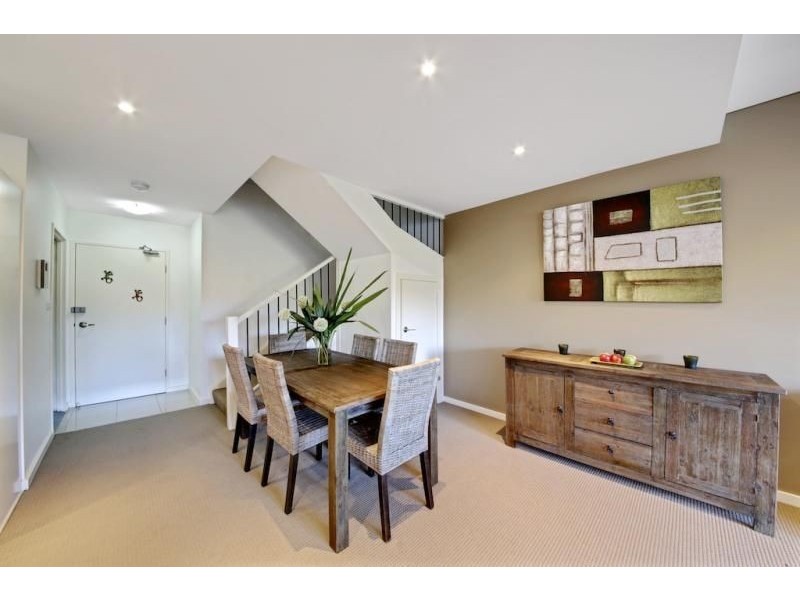20/31-35 CHAMBERLAIN STREET, Campbelltown NSW 2560