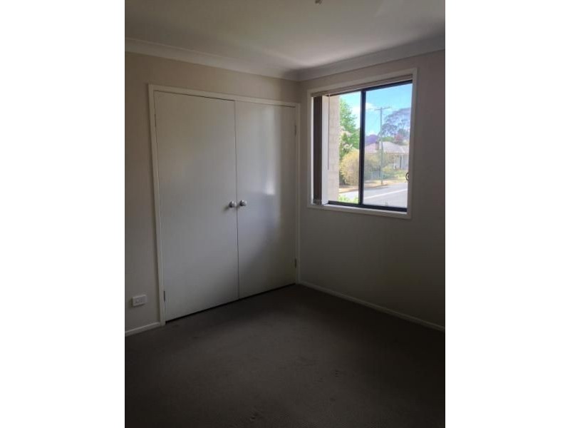 1/53 CHAMBERLAIN STREET, Campbelltown NSW 2560