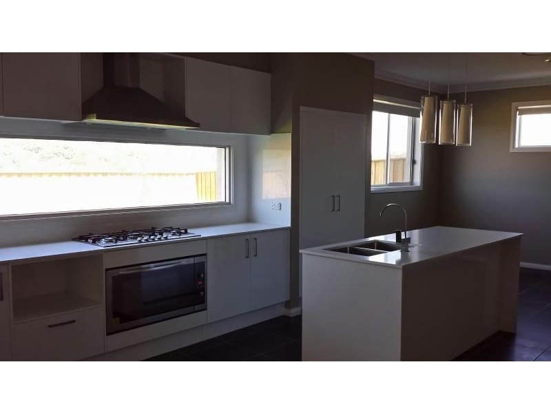 24 WESTRINGIA AVENUE, Mount Annan NSW 2567