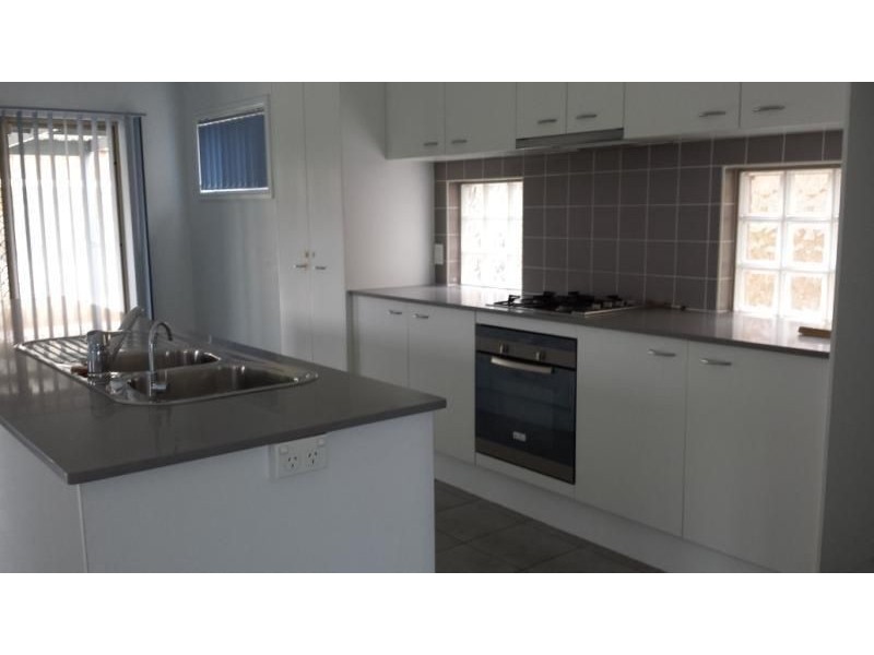 16 Stowe Avenue, Campbelltown NSW 2560