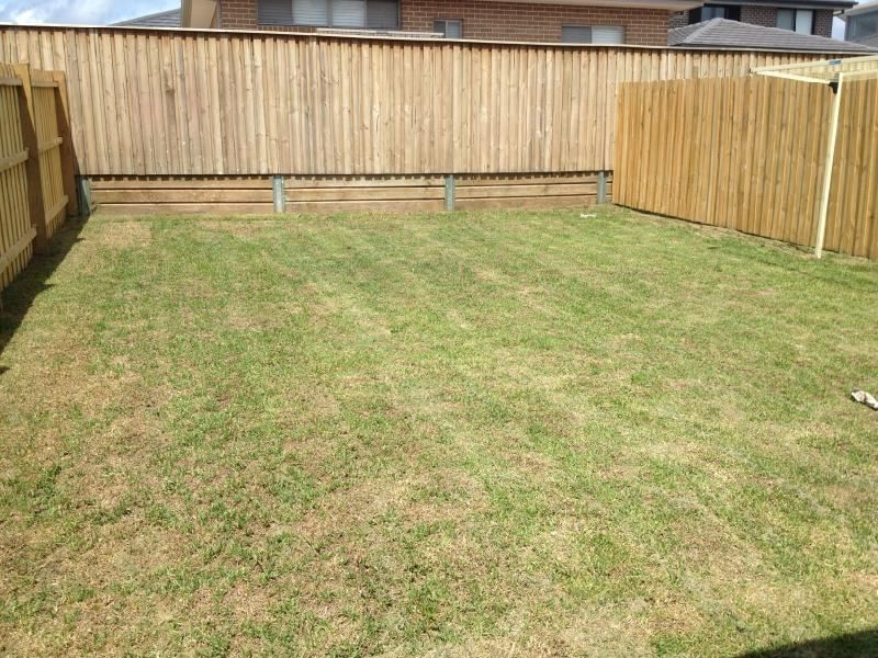 15 Callinan Crescent, Ingleburn NSW 2565