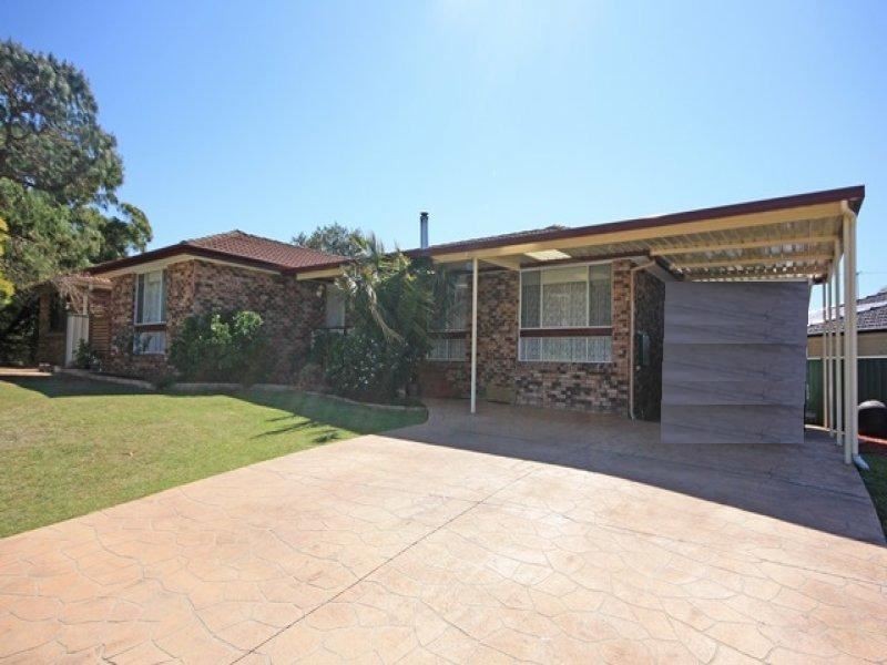 25 Danube Crescent, Kearns NSW 2558