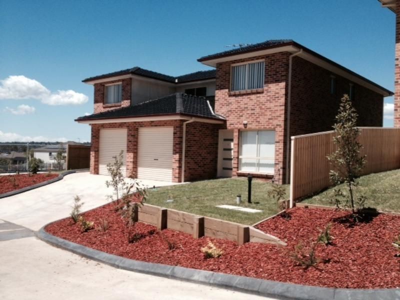 1/102 Feldspar Road, Eagle Vale NSW 2558